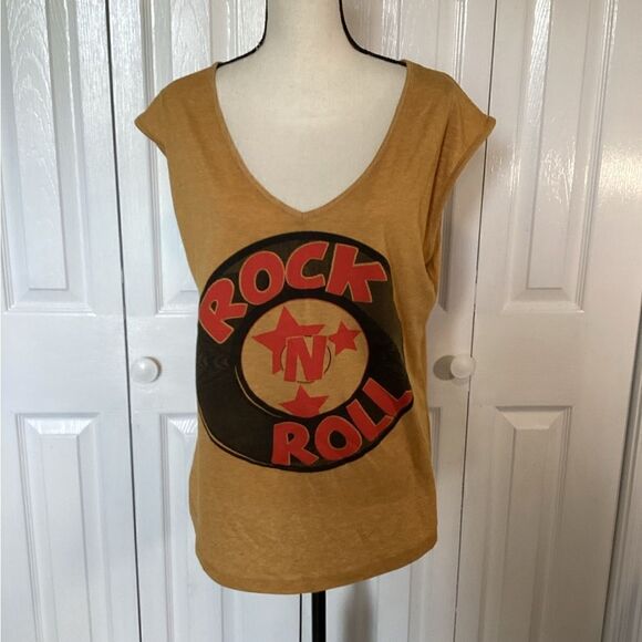 Next Level - Gold Sleeveless “Rock N Roll” Tank Top — XXL - Picture 1 of 4